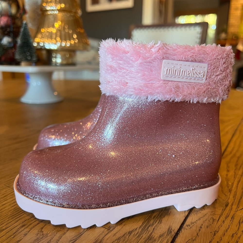 Sparkle pink Mini Melissa boots